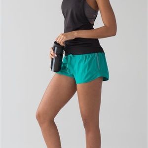 Lululemon Hotty Hot Short Viridian Green